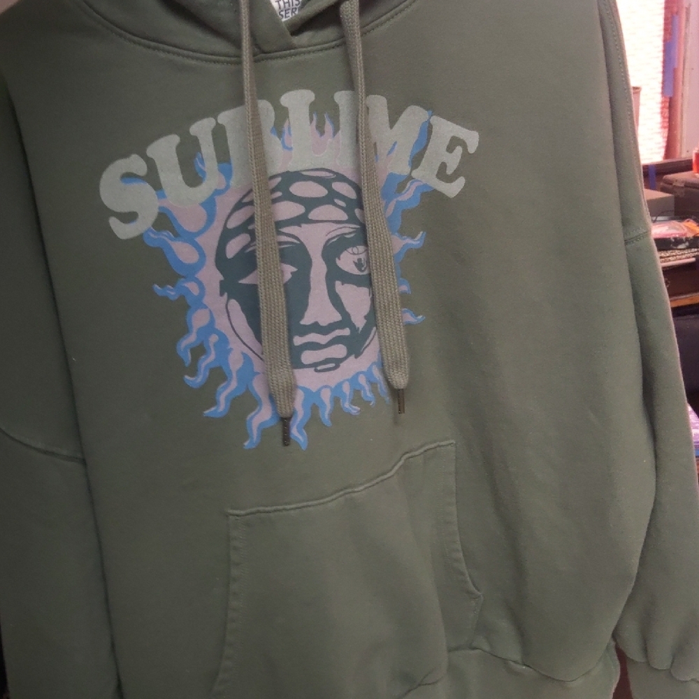 American Eagle Outfitters Green Sweatshirt with Graphic Design